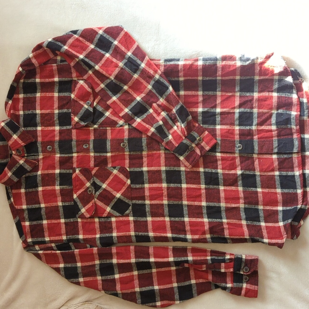 Red, Navy Blue, White Button Up Flannel Men's Warm